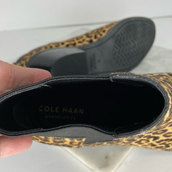 New Cole Haan Leopard Print Chelsea Ankle Boots Calf Hair Black Brown Size 7 - Picture 10 of 10